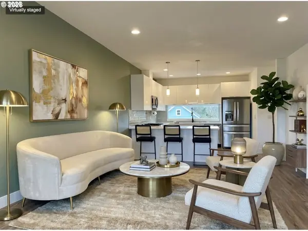 9023 NE HOYT ST, Portland, OR 97220