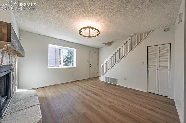 3064 Starlight CIR, Colorado Springs, CO 80916