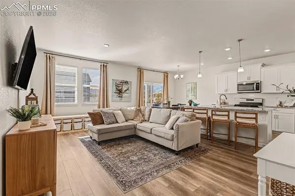 2315 Coyote Mint DR, Monument, CO 80132