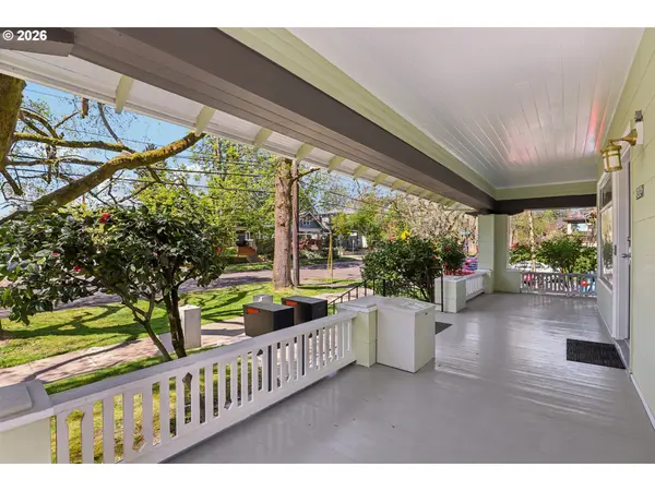 2456 NE 7TH AVE, Portland, OR 97212