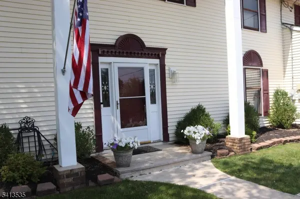 6 Pleasant Hill Rd, Roxbury Twp., NJ 07876