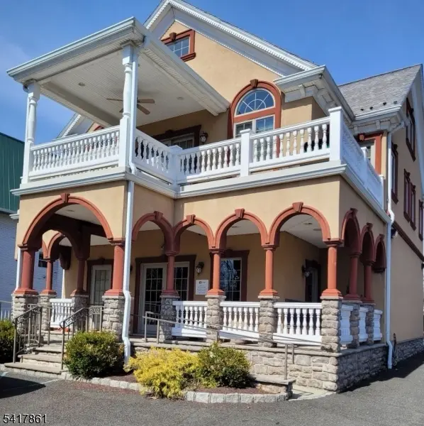 105 South Ave, Cranford Twp., NJ 07016