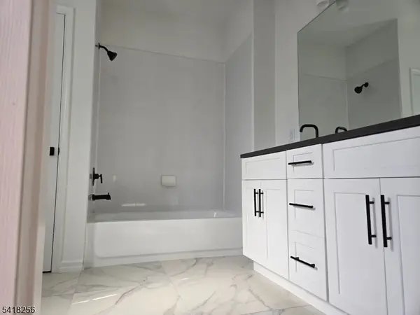 43 Forest Dr, Piscataway Twp., NJ 08854