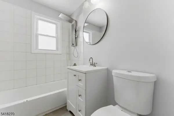 411 Hory St, Roselle Boro, NJ 07203