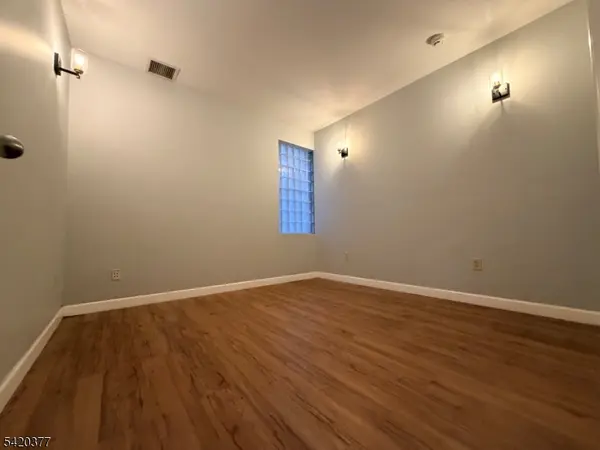 516 51St St, West New York Town, NJ 07093