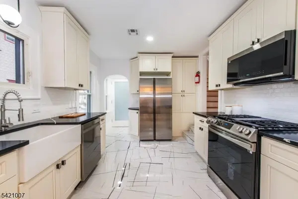 104 Reynolds Pl, South Orange Village Twp., NJ 07079