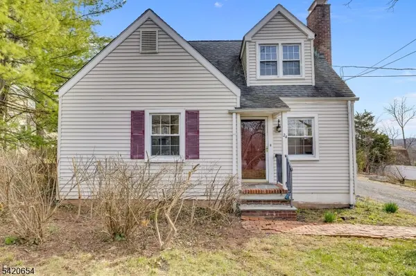 24 Riverwood Ave, Bedminster Twp., NJ 07921