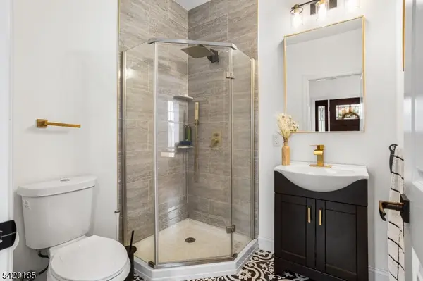 29 Tennis Rd, Jefferson Twp., NJ 07849