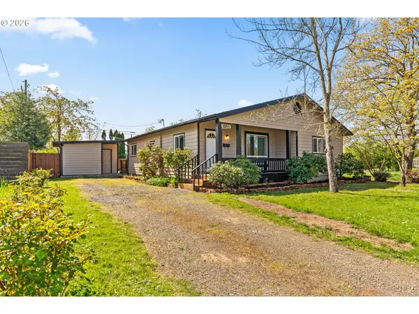 1043 F ST, Springfield, OR 97477