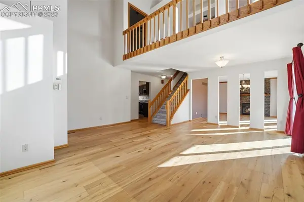 5513 Saddle Rock TRL, Colorado Springs, CO 80918