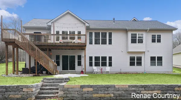 4706 Sundial DR NE, Plainfield Twp, MI 49525