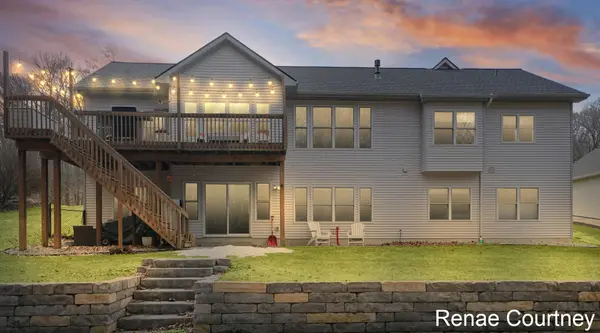 4706 Sundial DR NE, Plainfield Twp, MI 49525