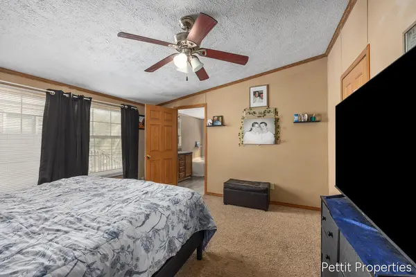 7062 Independence LN SW, Byron Twp, MI 49548