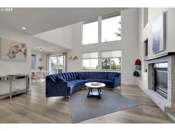 77 BANGLE CT, Cottage Grove, OR 97424