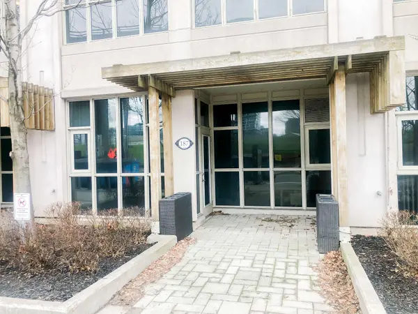 187 Fort York BLVD W #123, Toronto C01, ON M5V 0C2