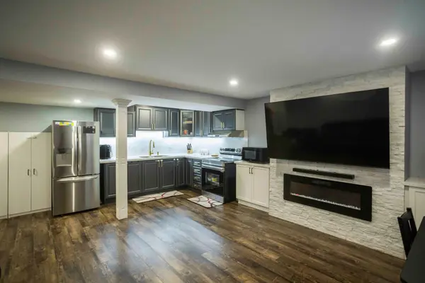 74 Stannardville DR, Ajax, ON L1T 0M4