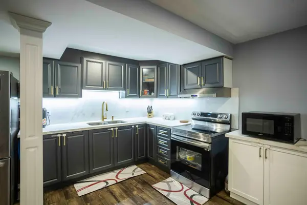 74 Stannardville DR, Ajax, ON L1T 0M4