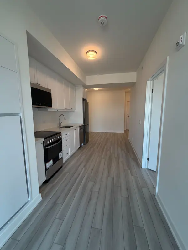 51 Clarington BLVD #1104, Clarington, ON L1C 0A1