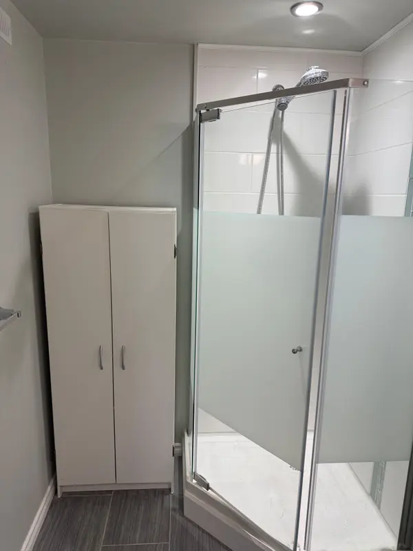 327 Mantle AVE #Bsmt, Whitchurch-stouffville, ON L4A 0R9