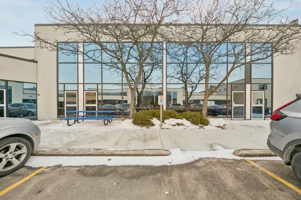 2140 Winston Park DR #8-12, Oakville, ON L6H 5W1