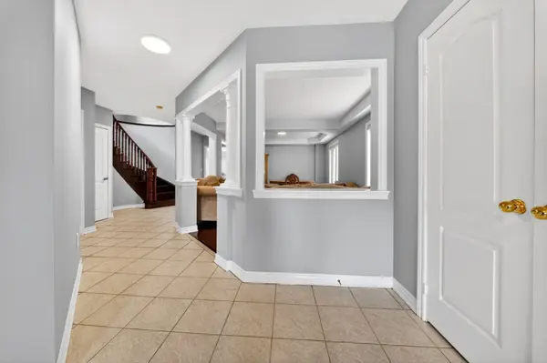 62 DON MINAKER DR, Brampton, ON L6P 1R3