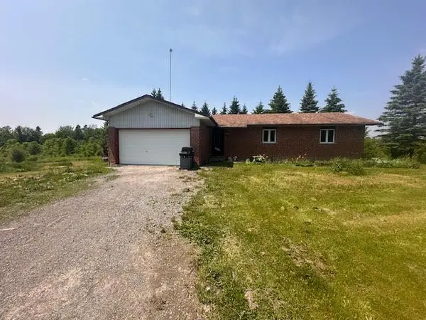 5296 Panmure RD, Mississippi Mills, ON K0A 2X0