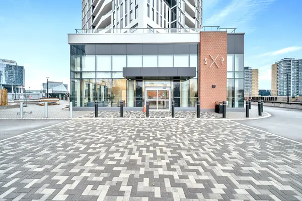 25 Wellington ST #1914, Kitchener, ON N2G 0G5