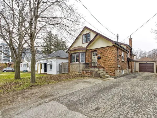 458 Upper Wellington ST, Hamilton, ON L9A 3P4