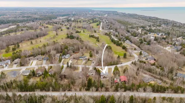 334 Tyendinaga DR, Saugeen Shores, ON N0H 2L0