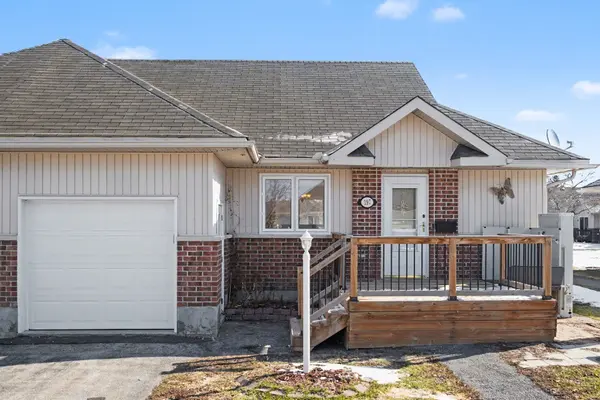 197 Oak Leaf Private, Stittsville - Munster - Richmond, ON K0A 2Z0