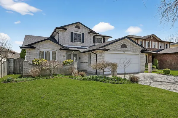 36 Chancery CIR, St. Catharines, ON L2M 7R3