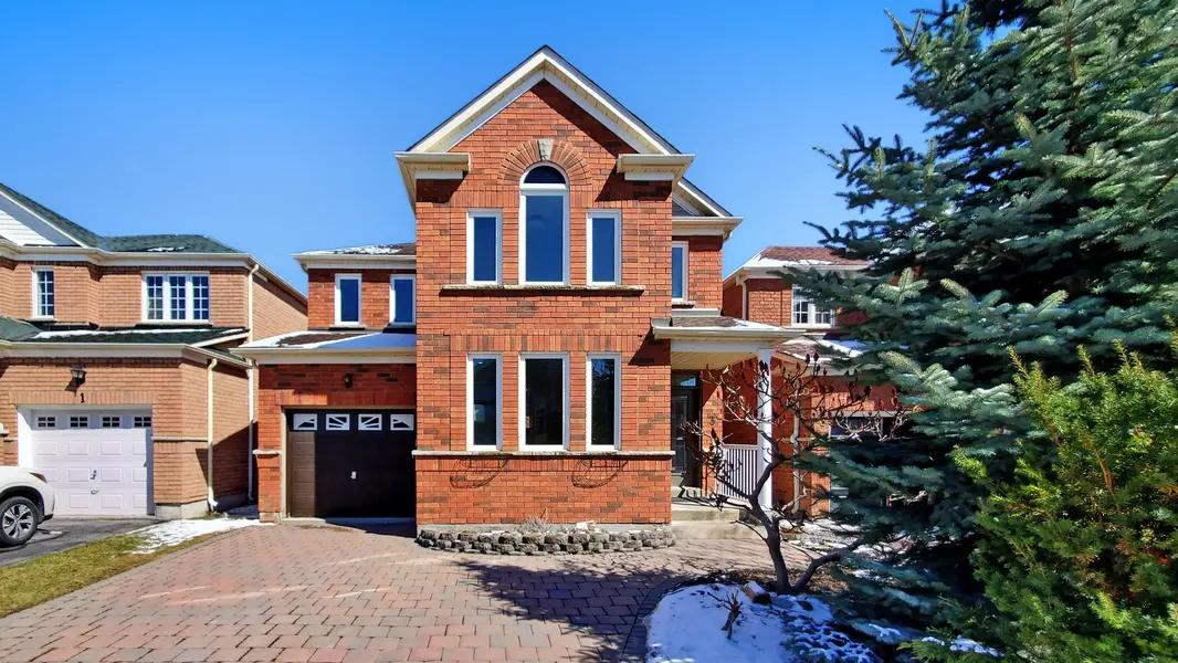 3 Manorwood DR, Markham, ON L6C 2S9