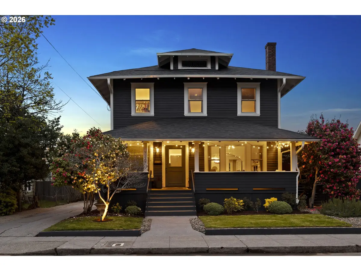 7123 SE RHONE ST, Portland, OR 97206