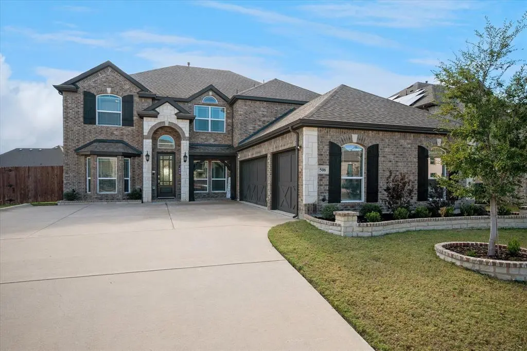 506 Crestview Drive, Midlothian, TX 76065