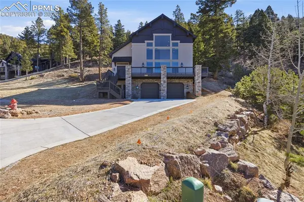 1015 Locklin WAY, Woodland Park, CO 80863