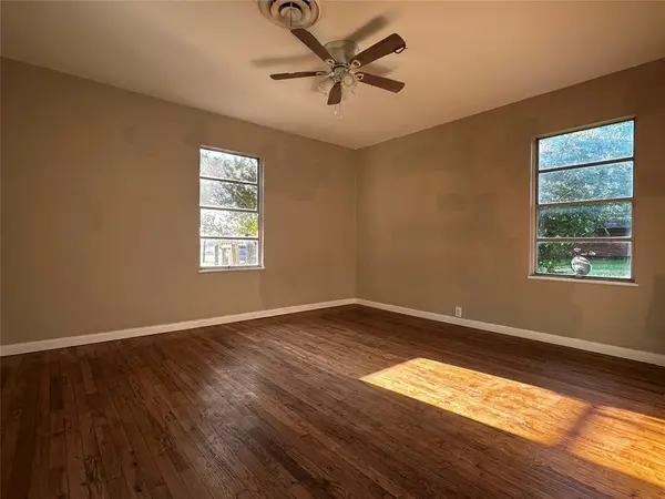 400 E Liberty Street, Pilot Point, TX 76258