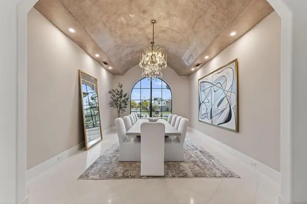 5615 Lobello Drive, Dallas, TX 75229