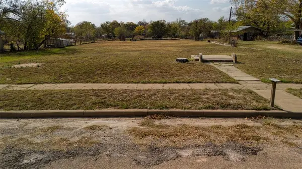 428 W Roberts Street, Gorman, TX 76454