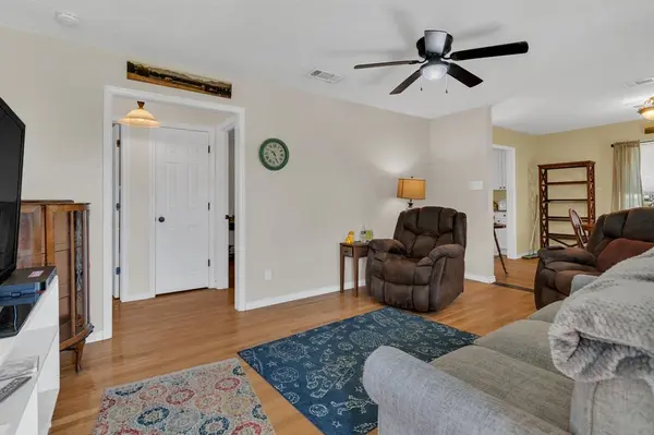 258 Pilot Point Street, Alvarado, TX 76009