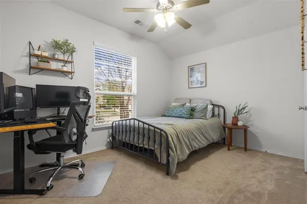 1913 Kaiser Cove, Argyle, TX 76226