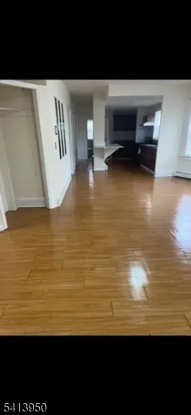 10 New St, Dover Town, NJ 07801