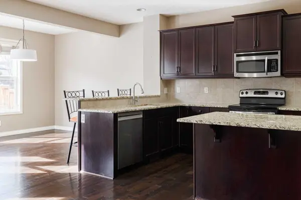 115 Auburn Glen WAY SE, Calgary, AB T3M 0M9