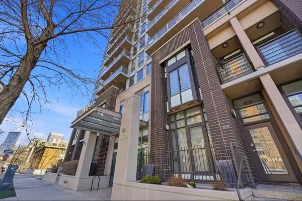 1500 7 ST SW #301, Calgary, AB T2R 1A7