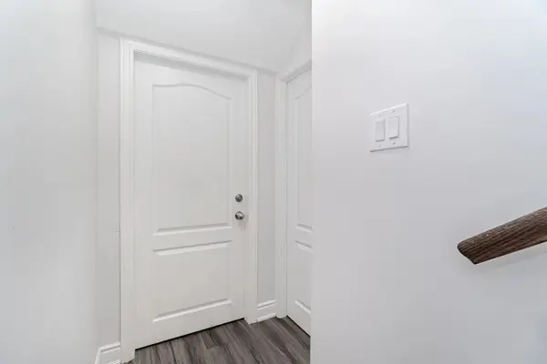 1356 Basswood CRES #Lower, Milton, ON L9E 1M4