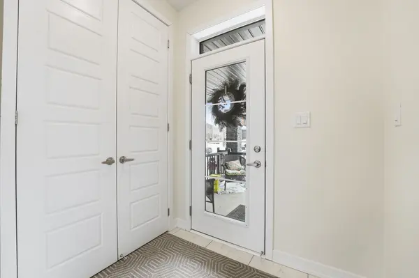 10 Owl LN, Haldimand, ON N3W 0G4