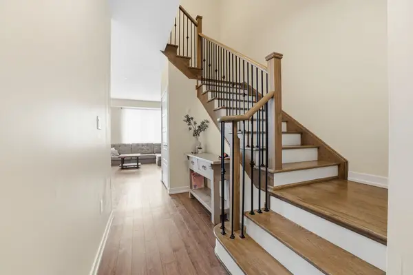 10 Owl LN, Haldimand, ON N3W 0G4