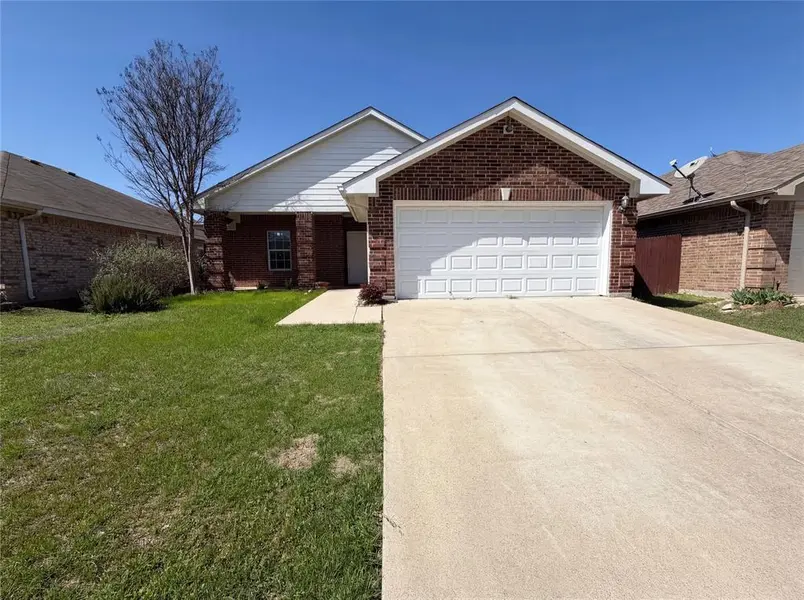 1241 Camden Yard Drive, Fort Worth, TX 76028