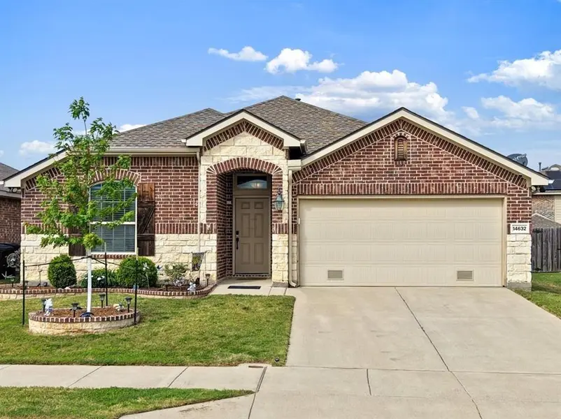 14632 Sundog Way, Fort Worth, TX 76052