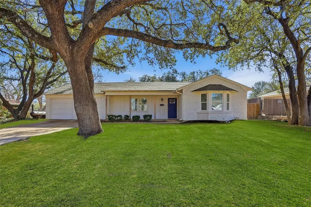 5905 Winifred Drive, Fort Worth, TX 76133