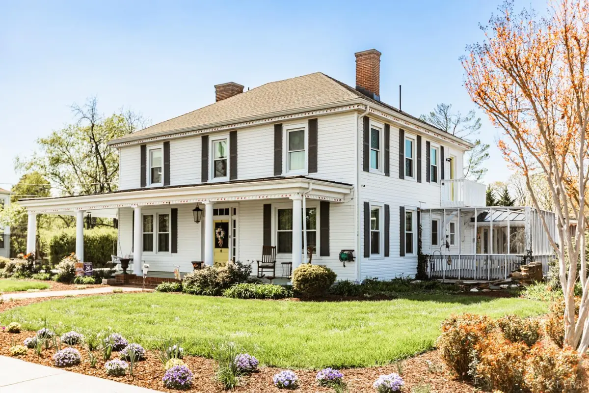 151 Burke ST, Appomattox, VA 24522